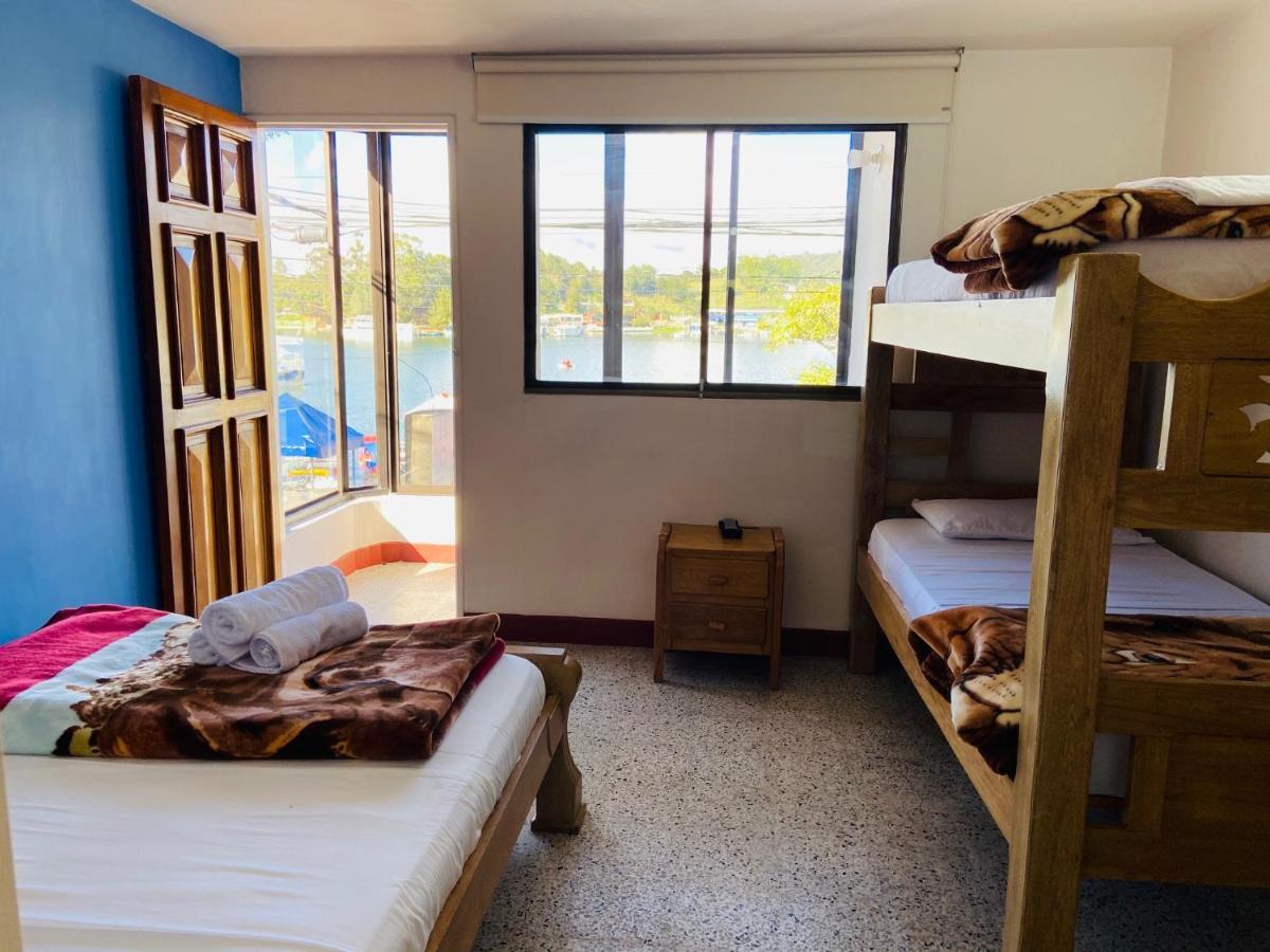 Hotel La Avenida Guatapé Εξωτερικό φωτογραφία