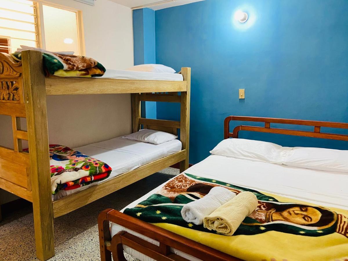 Hotel La Avenida Guatapé Εξωτερικό φωτογραφία