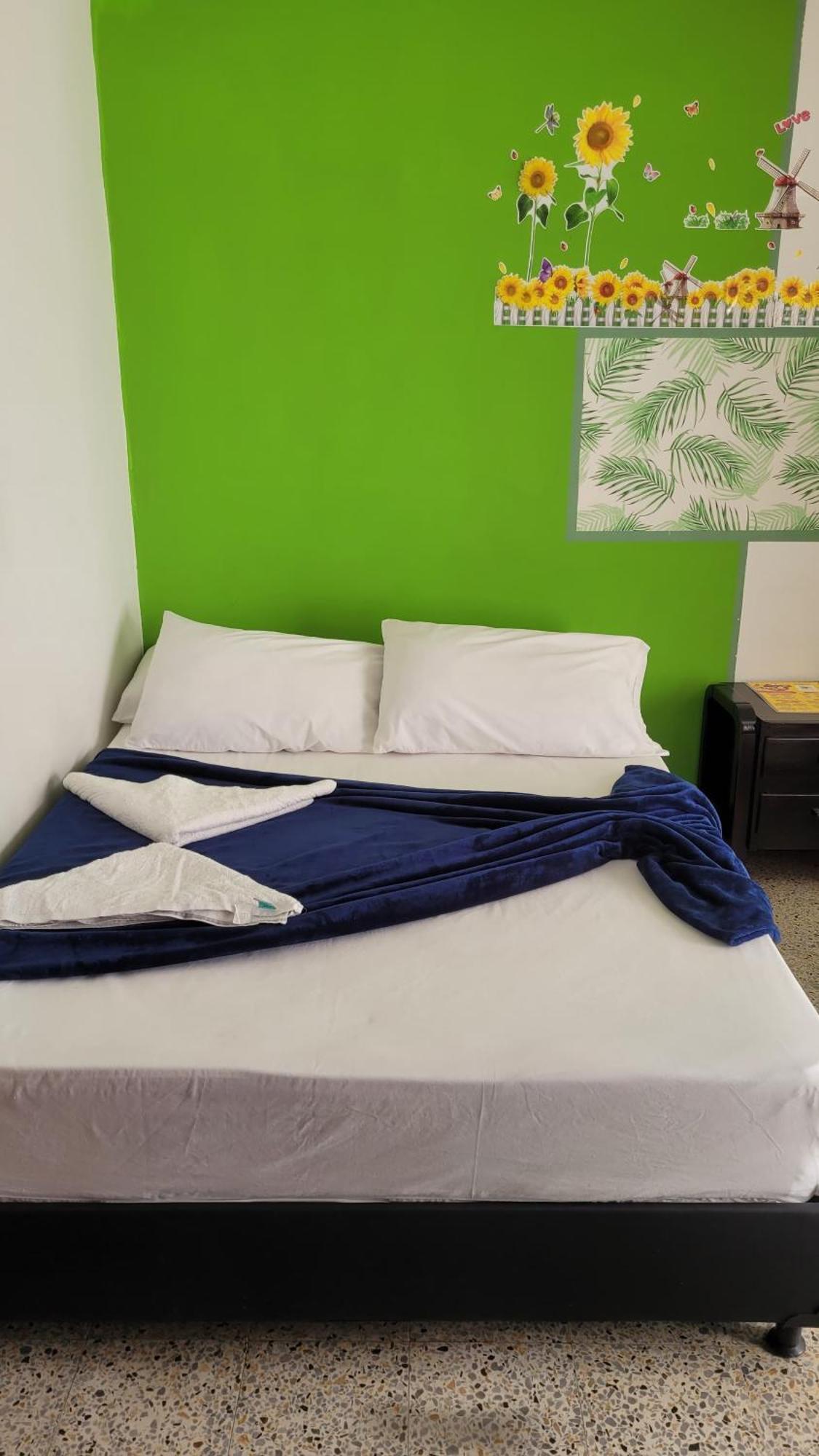 Hotel La Avenida Guatapé Εξωτερικό φωτογραφία